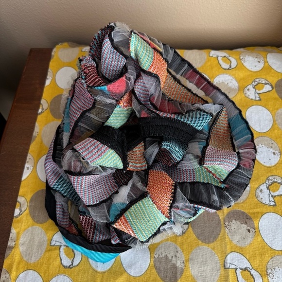 Gabrielab cropped sheer colorful square top size P/S - Picture 14 of 16